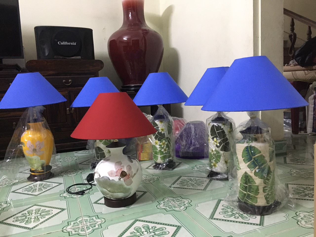 Đơn hàng 50 đèn gốm sứ Bát Tràng cao cấp đến với Asian Resort & Spa Ninh Thuận