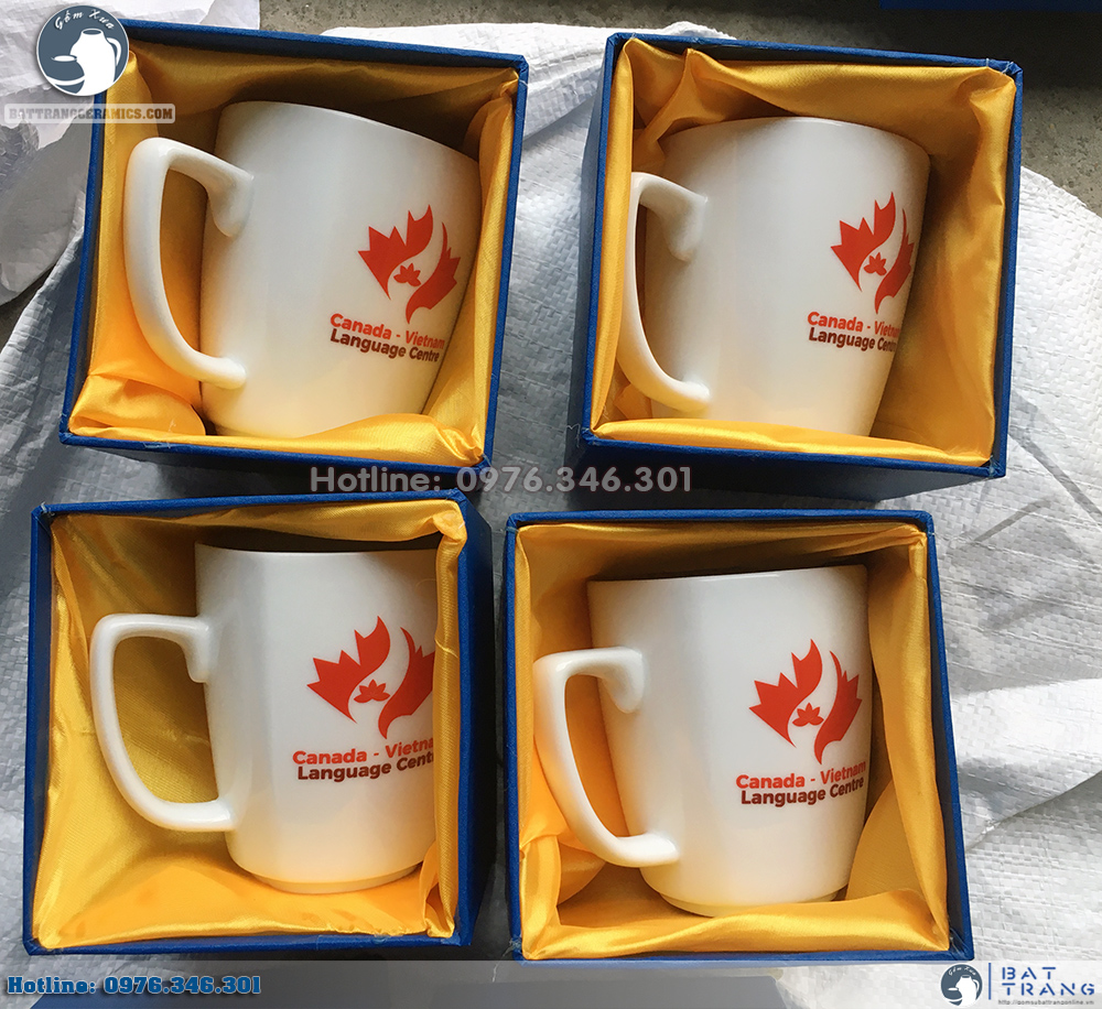 Cốc sứ quà tặng in logo cho trường Quốc tế Canada Việt Nam tại Lào Cai 3