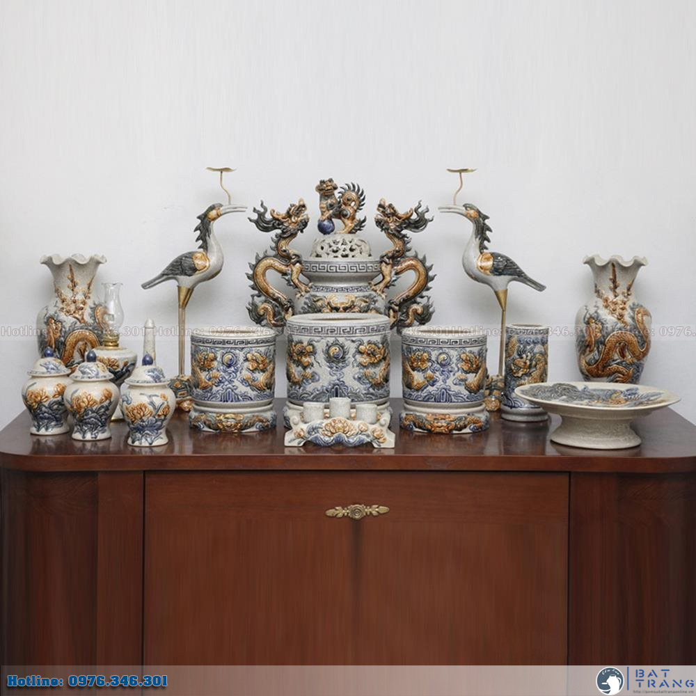 Bộ đồ thờ đắp nổi rồng phượng dành cho bàn thờ đại 2,17m