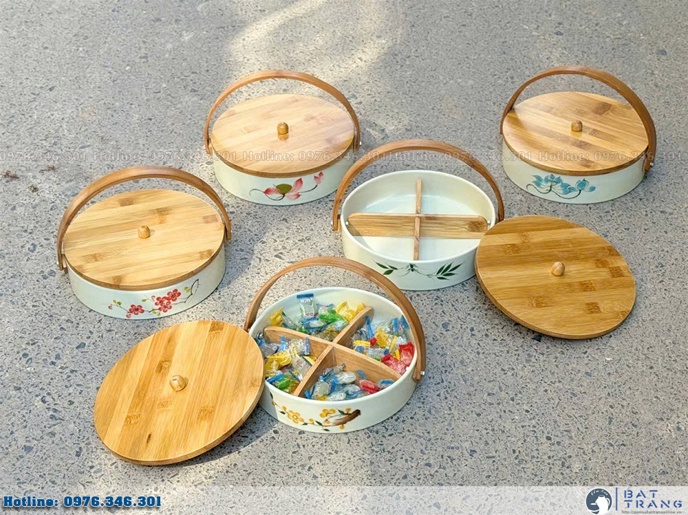 Khay mứt Tết gốm sứ Bát Tràng cho mùa Tết Bính Ngọ 2026 2