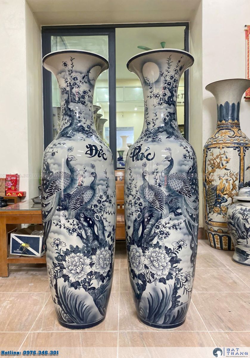 Những mẫu lọ lộc bình gốm sứ Bát Tràng cao cấp cho mùa Tết Bính Ngọ 2026 3