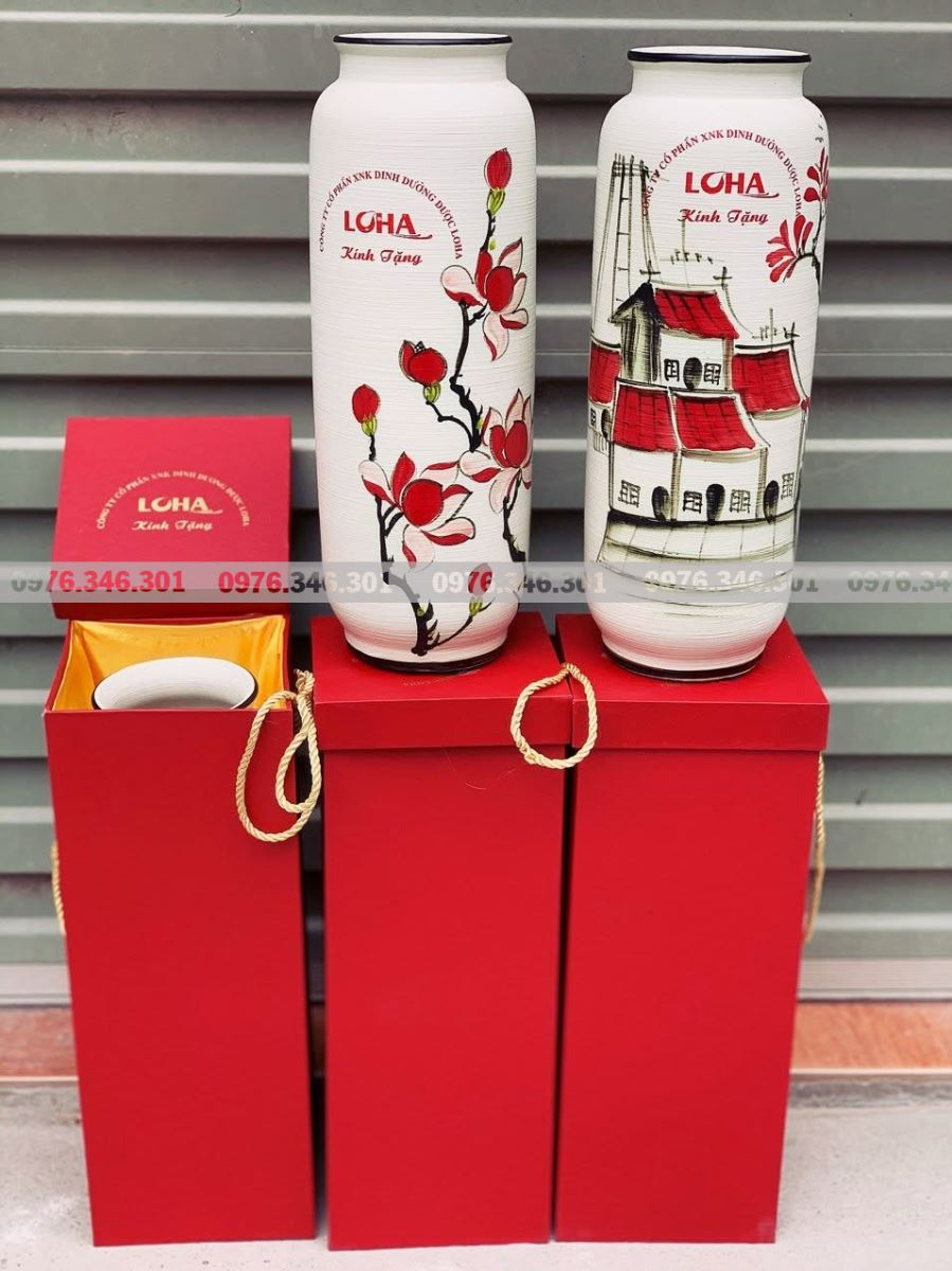 Lọ hoa gốm sứ in logo – Quà tặng doanh nghiệp mang dấu ấn thương hiệu 2